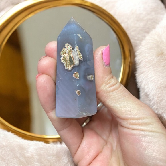 Other - Beautiful blue lace agate tower